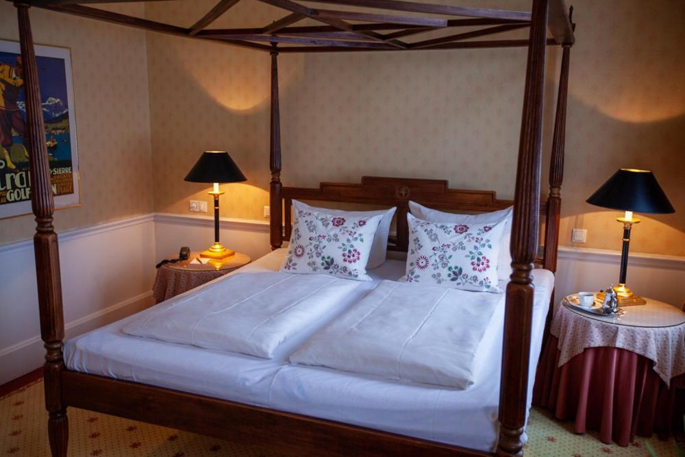 Hotel Niederlaendischer Hof Шверин Екстериор снимка
