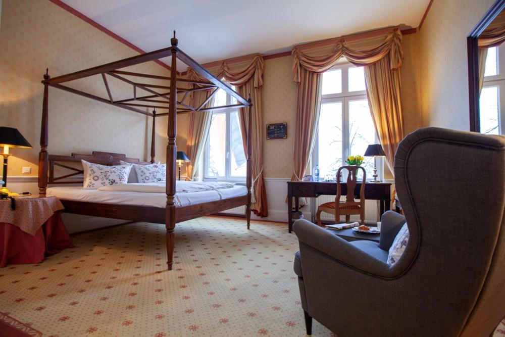 Hotel Niederlaendischer Hof Шверин Екстериор снимка