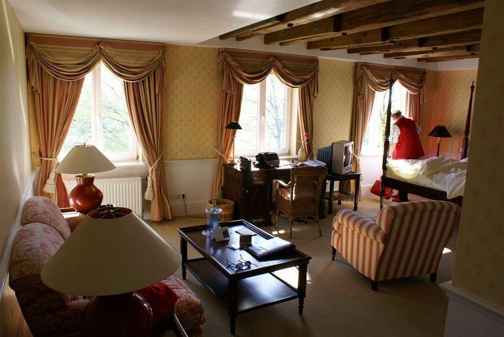 Hotel Niederlaendischer Hof Шверин Стая снимка