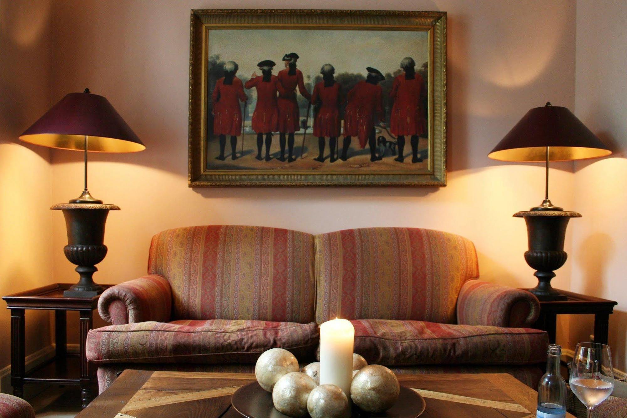 Hotel Niederlaendischer Hof Шверин Екстериор снимка
